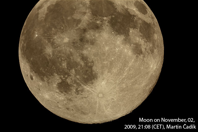 Earth's Moon, 2009-11-02