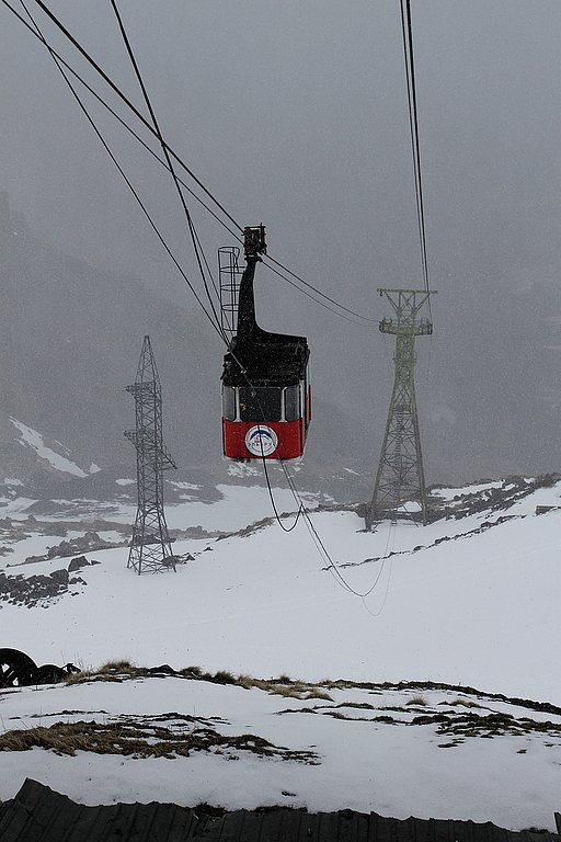 Cable car, Elbrus style.