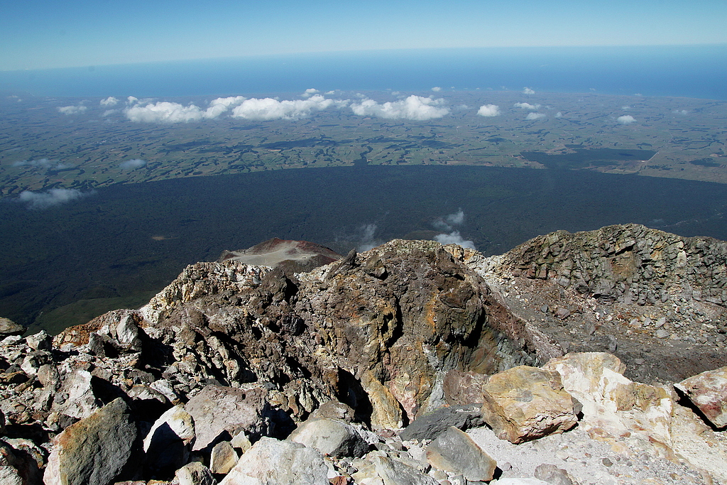 View from the summit of Mount Taranaki (2,518m)
