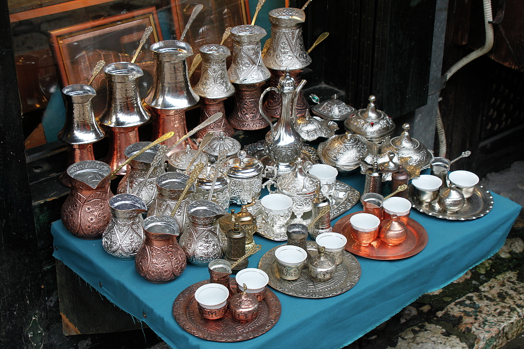 Cezve, a Bosnian coffee pot, and fildzani, Bosnian coffee cups.