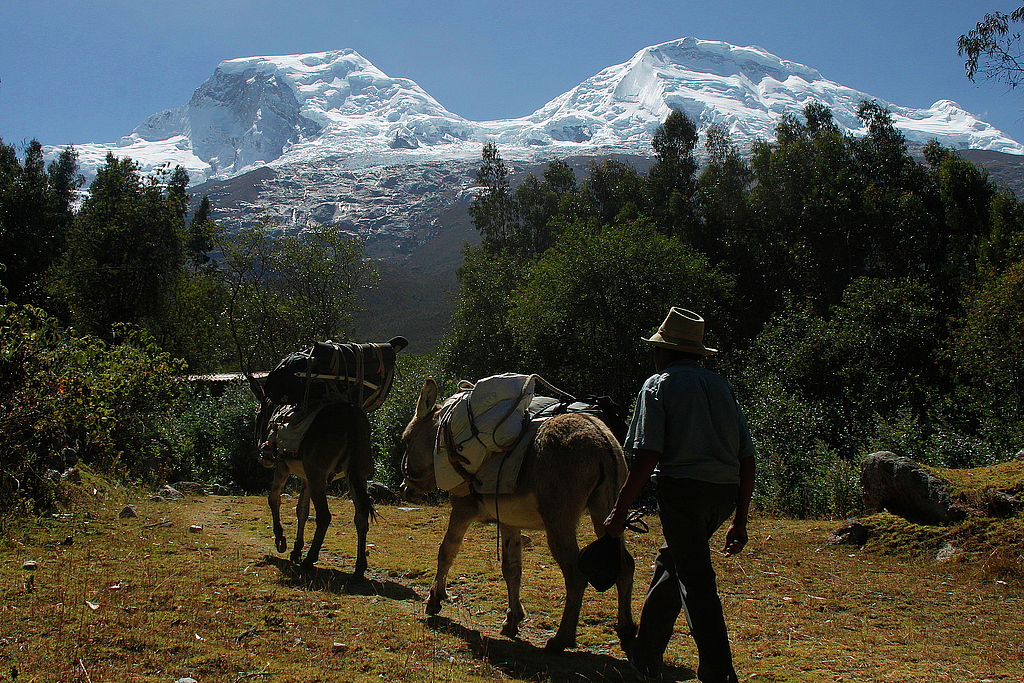Huascarán Norte (6,664m) and Huascarán Sur (6,768m)